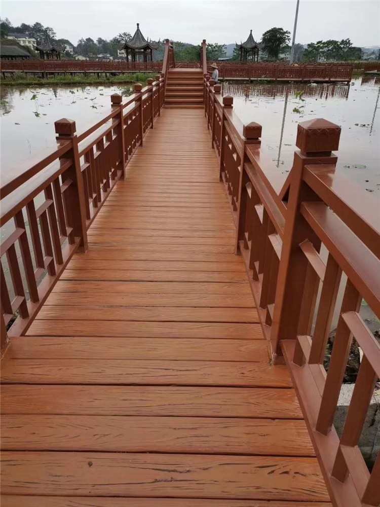 仿木护栏